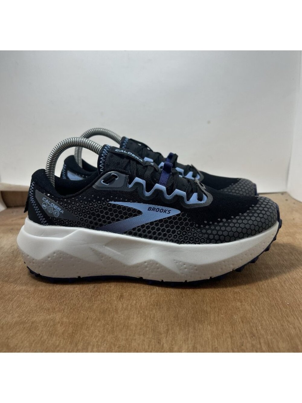 Brooks Caldera 6 Women's Size 7.5 Black Blue Trail Running Shoes (1203661B082)